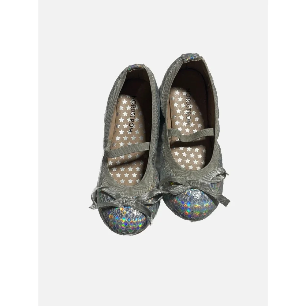Nordstrom Ballet Flats Kids 10M Silver Holographic Bow Mary‎ Jane Sparkle Dress